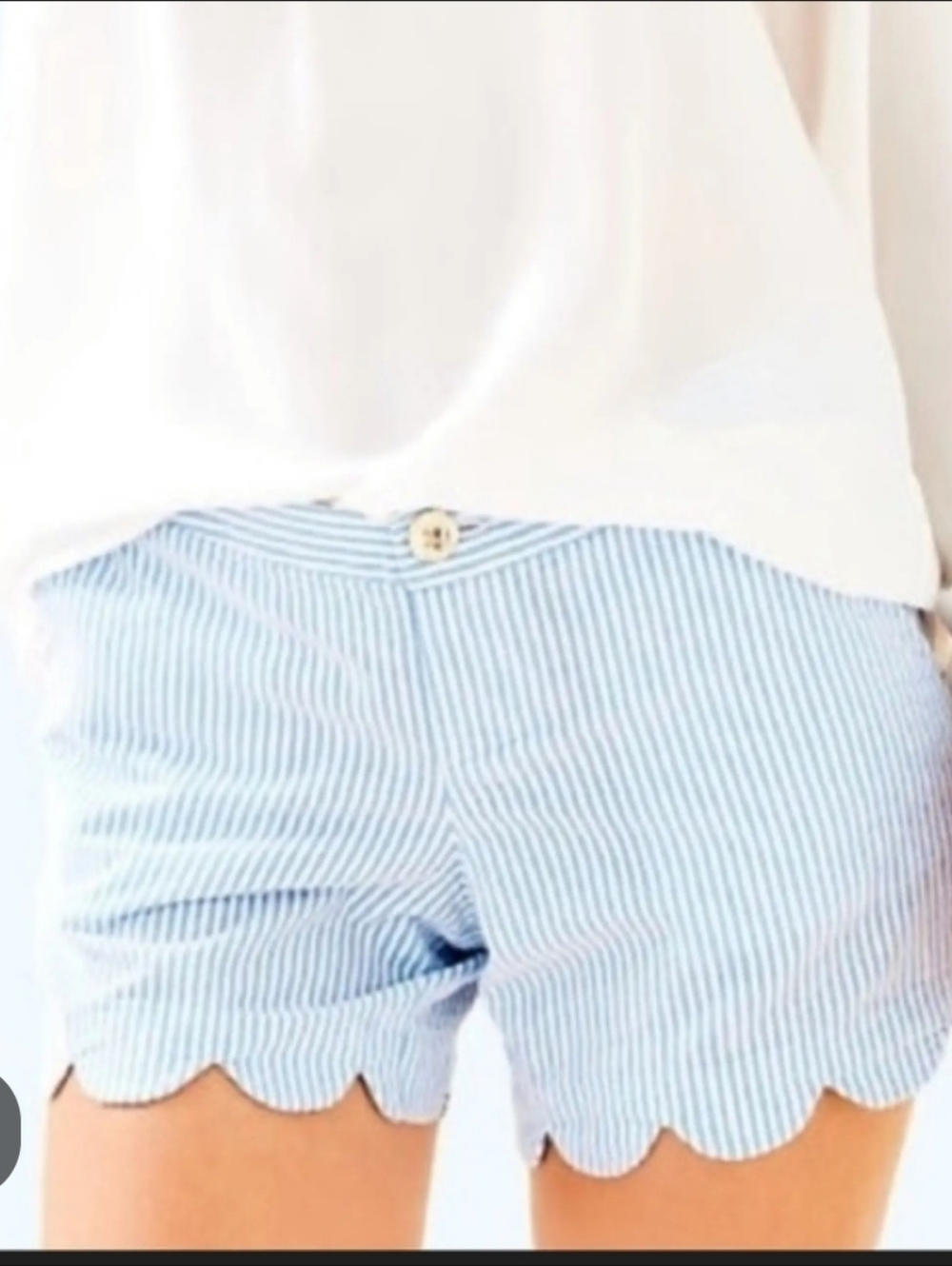 Lilly Pulitzer Seersucker Buttercup Scallop-Hem  Shorts